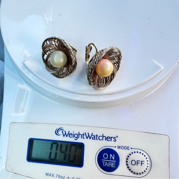 Earrings - Picture 10 of 11